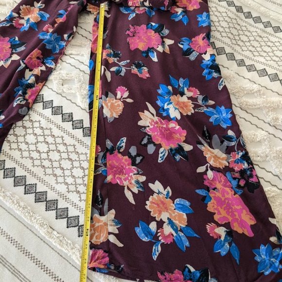 Band of Gypsies Floral Jumpsuit - size M - Picture 8 of 8